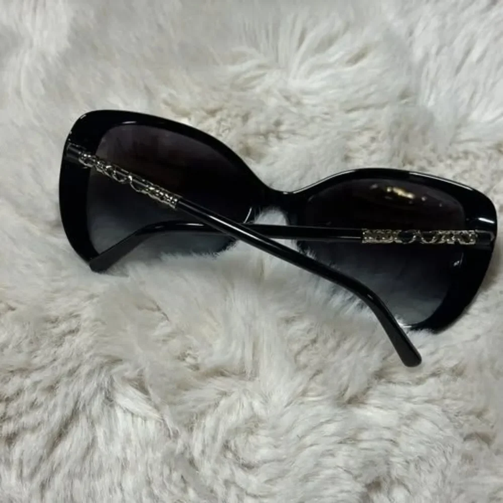 NEW Burberry BE4237 Women’s Oversized Square Sunglasses